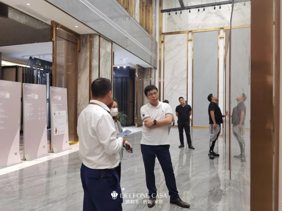 走進(jìn)德利豐，赴一場(chǎng)巖板奢尚之旅(圖3)