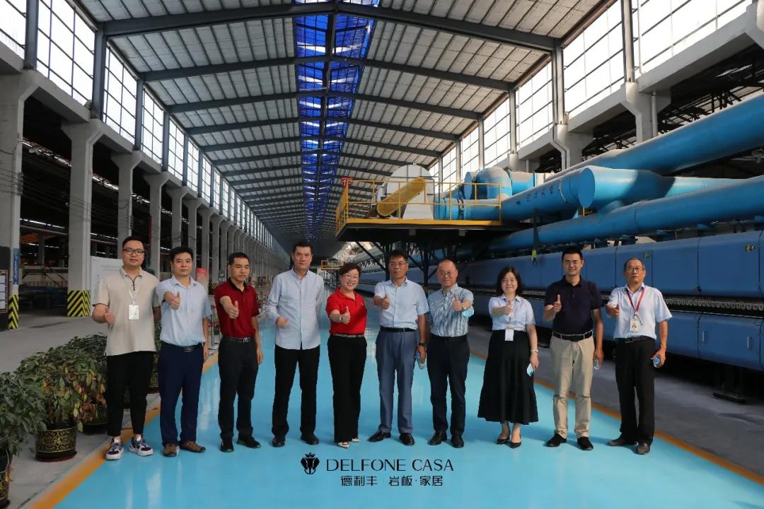 科技鑒定會｜德利豐具有通體連紋的20mm厚大規格巖板產品達到國際領先水平(圖10)