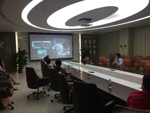 建材行業專家組團參觀德利豐家居，探討巖板發(圖3)