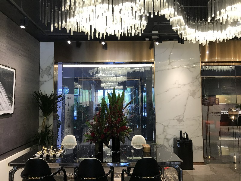 走在潮流前端，SCAVOLINI、KEYE門店都在用它！